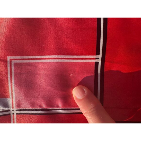 Rafael Women’s Button-Down Shirt Red Geometric Print Size 14 Polyester Blend Pre - Picture 3 of 7